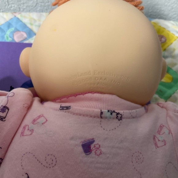 Cabbage Patch Kids Girl Babyland Exclusive 2008 Blue Eyes Brown Tuft 17 in - Picture 5 of 8